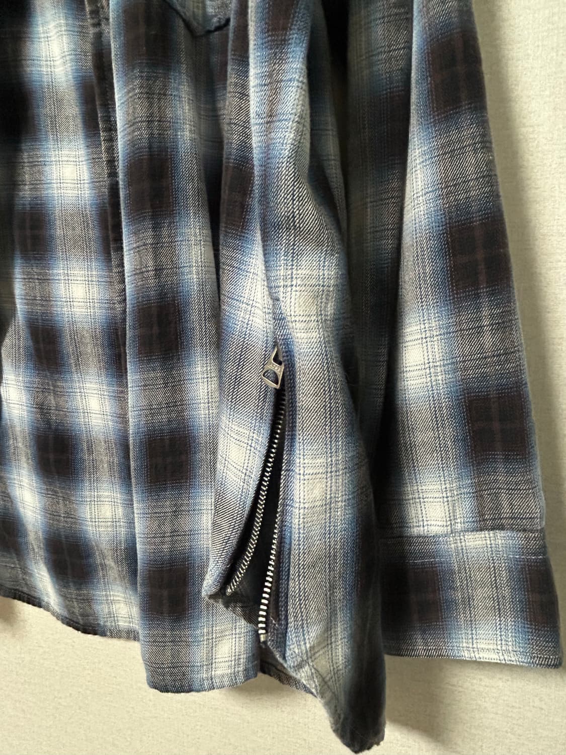 앤더슨벨 옴브레 체크셔츠 상품이미지4