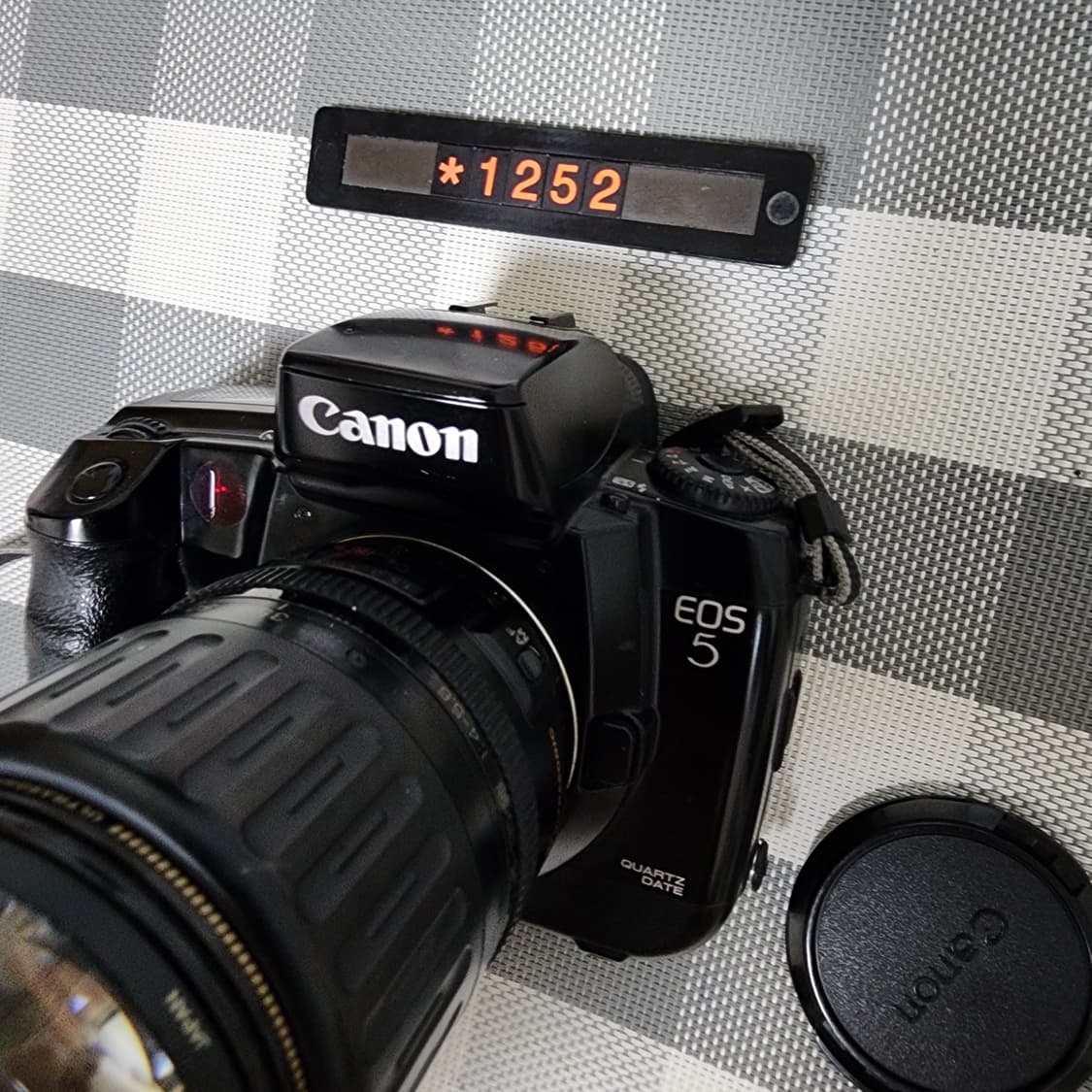 캐논 EOS 5 필름카메라 35-135미리 줌렌즈 상품이미지2