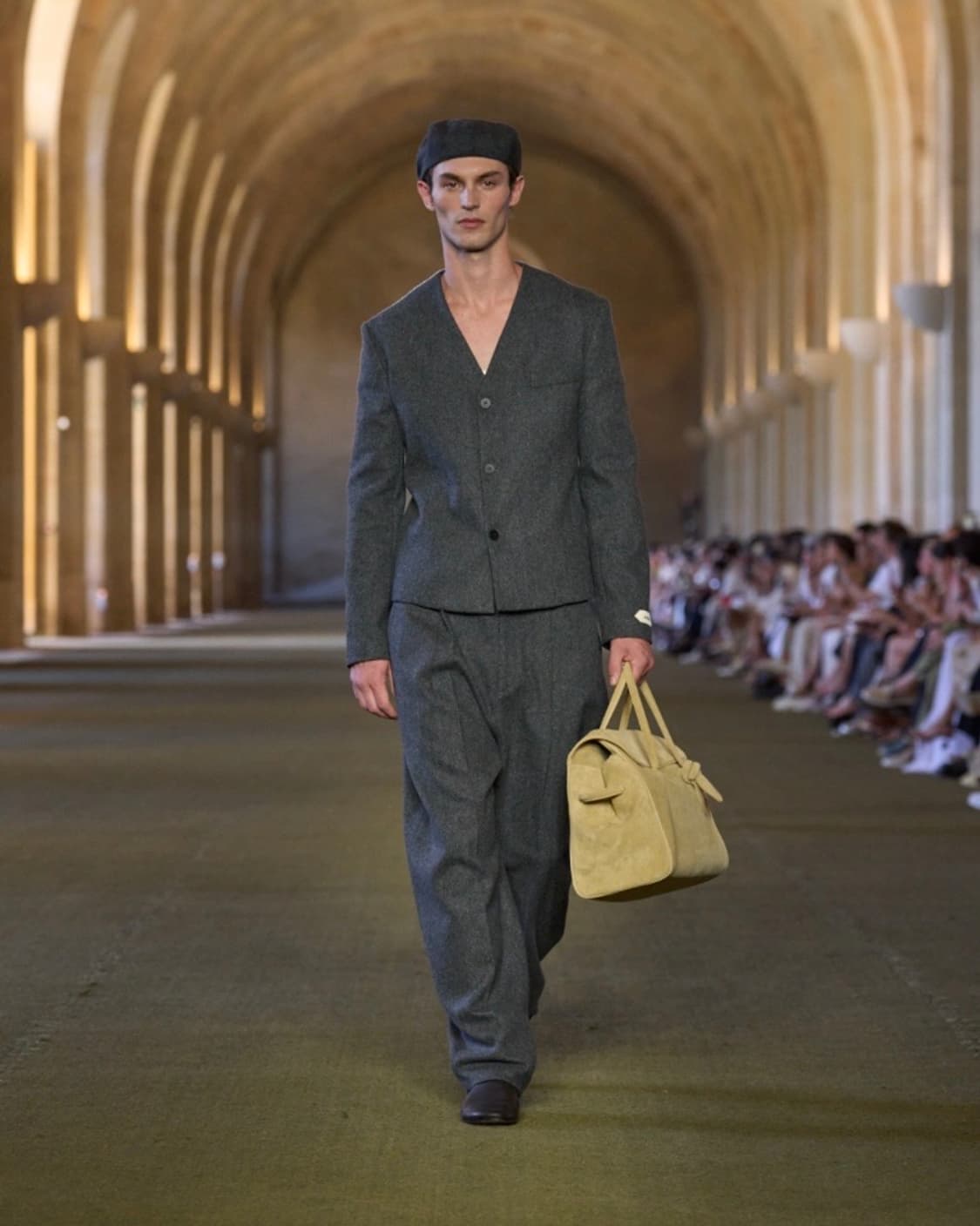 [52]JACQUEMUS SERA JACKET 자크뮈스 세라 v넥자켓 상품이미지1