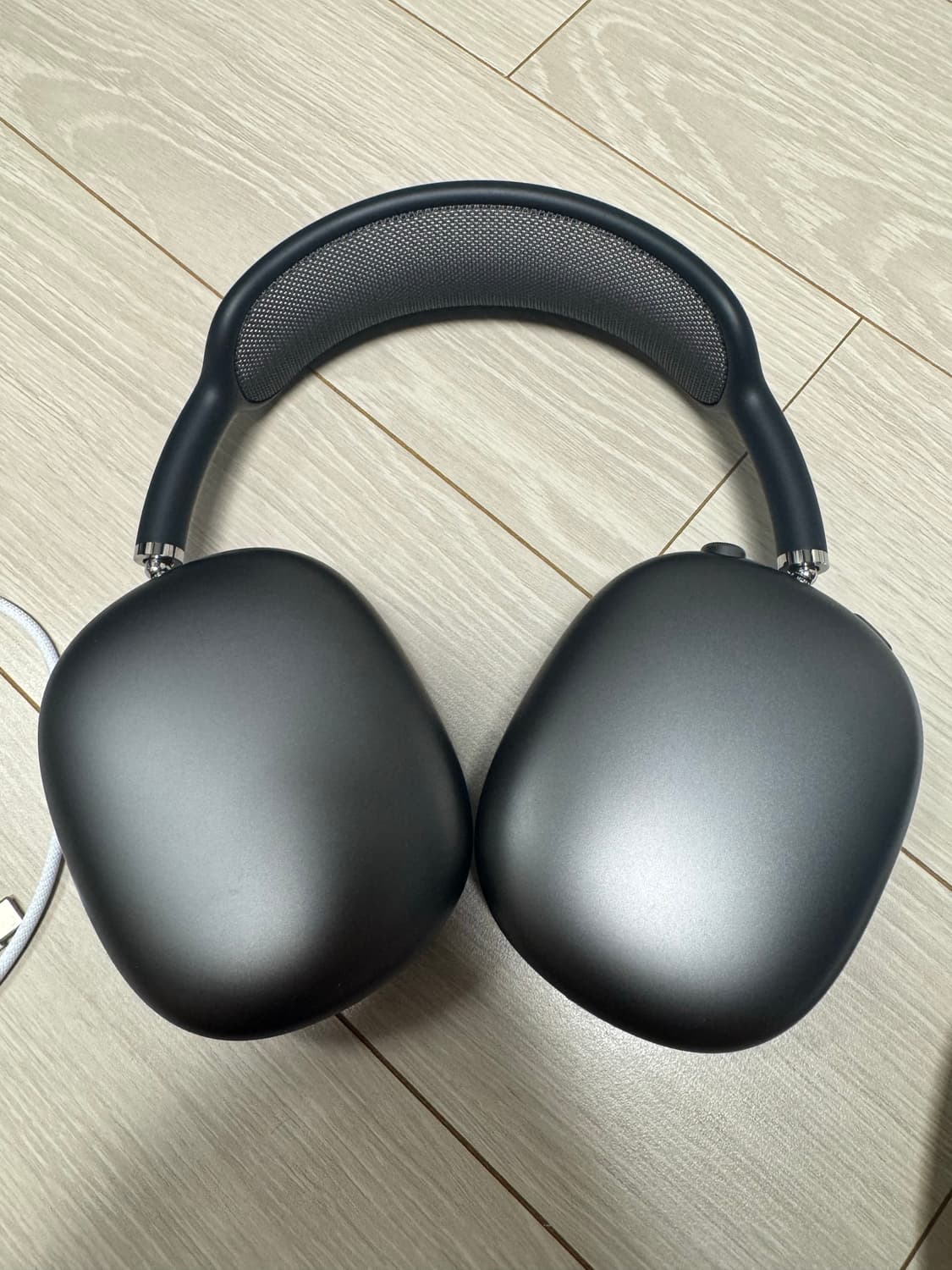 에어팟맥스 스페이스그레이 상품이미지3