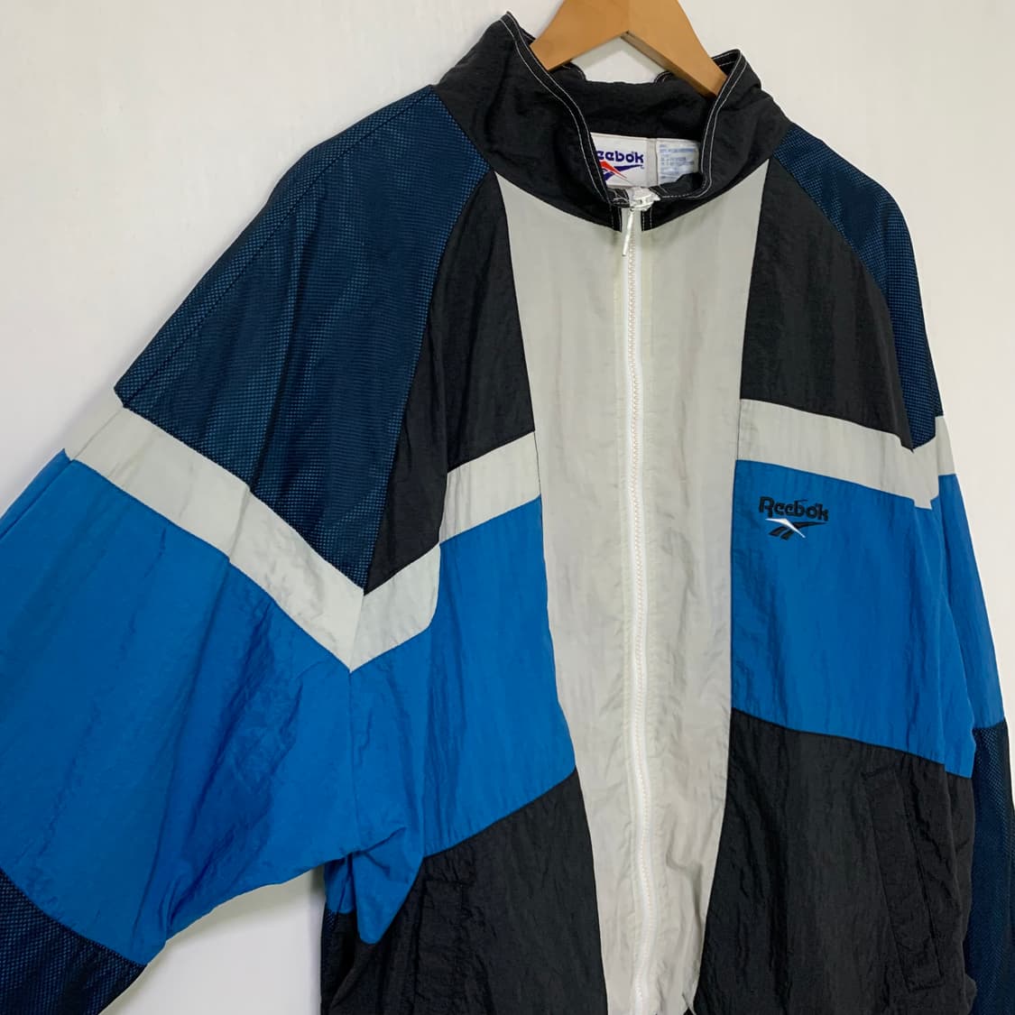 리복 삼색 컬러배색 집업 바람막이 자켓 오버핏 남녀공용 고프코어 상품이미지3