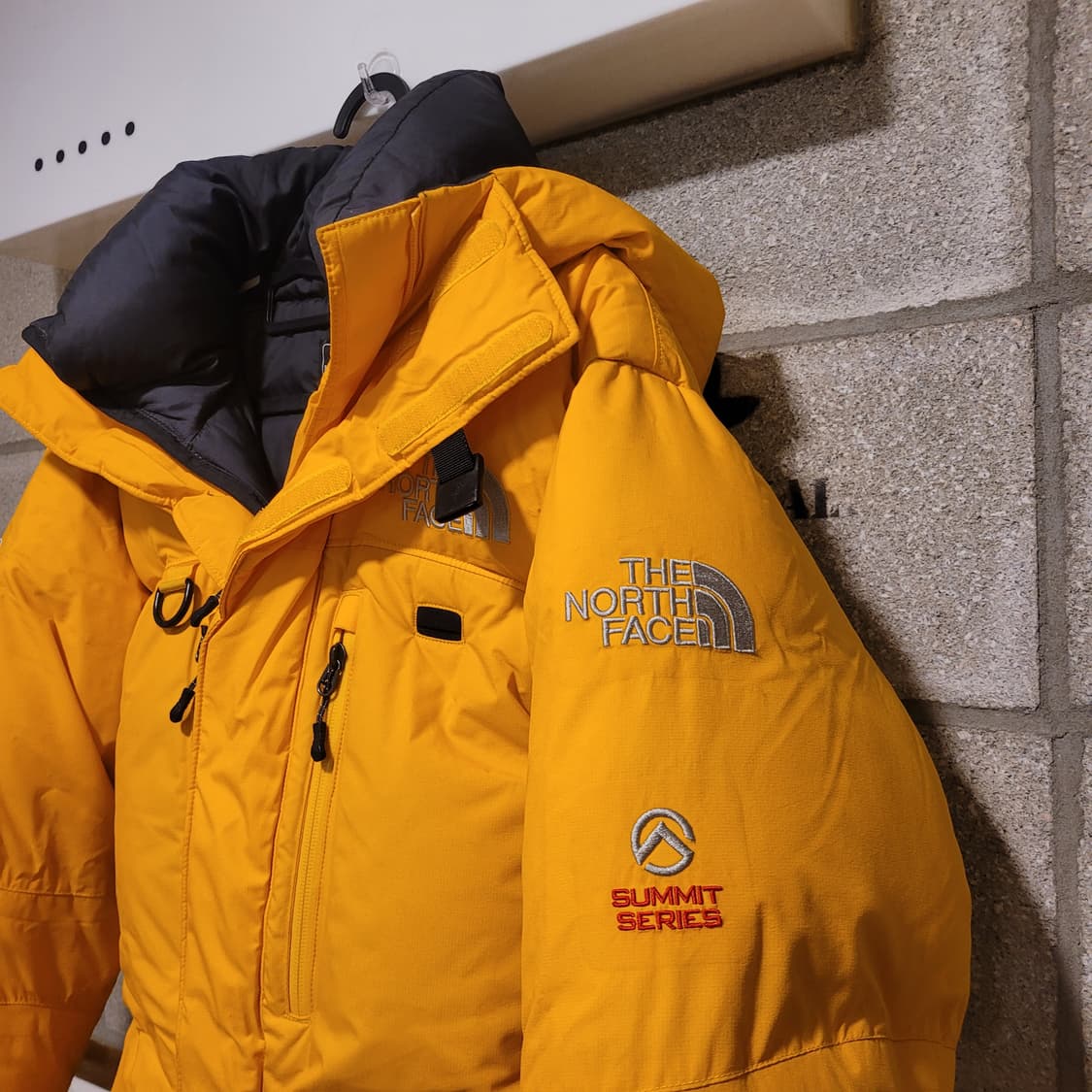 노스페이스 히말라야 패딩 S 상품이미지3