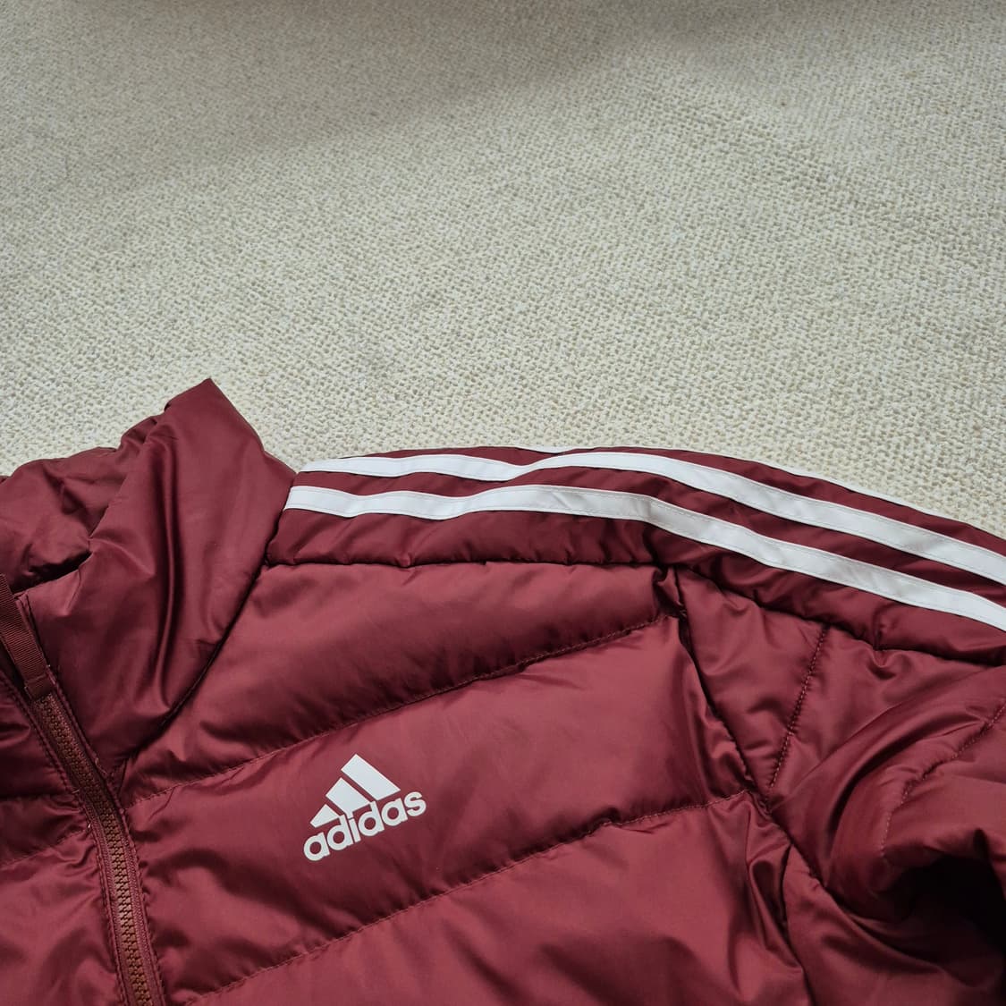 아디다스  삼선덕다운 경량패딩2XL 상품이미지2