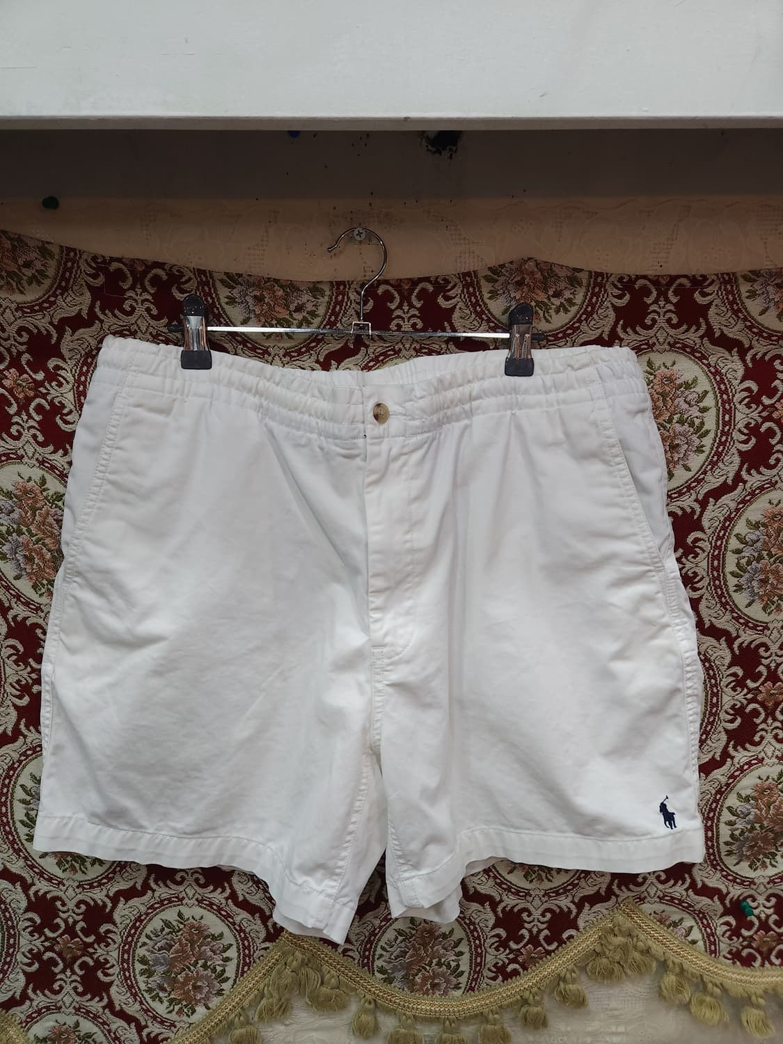 폴로 랄프로렌 화이트 프랩스터 벤딩 반바지

 상품이미지1