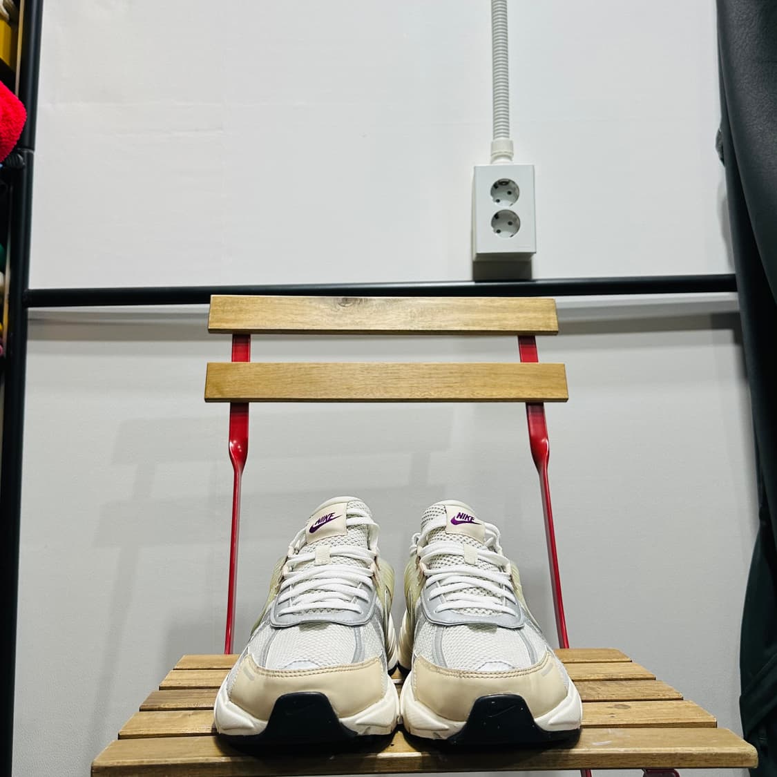 285) 나이키 운동화 남성 남자 신발 V2K 메탈릭 런 상품이미지2