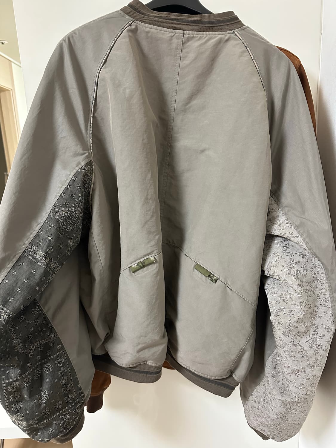 25ss 폴리테루 플로럴 수베니어 [4] 상품이미지2