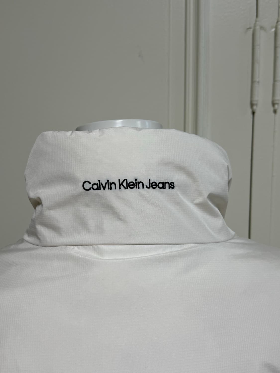 캘빈클라인 아이보리 패딩 상품이미지5