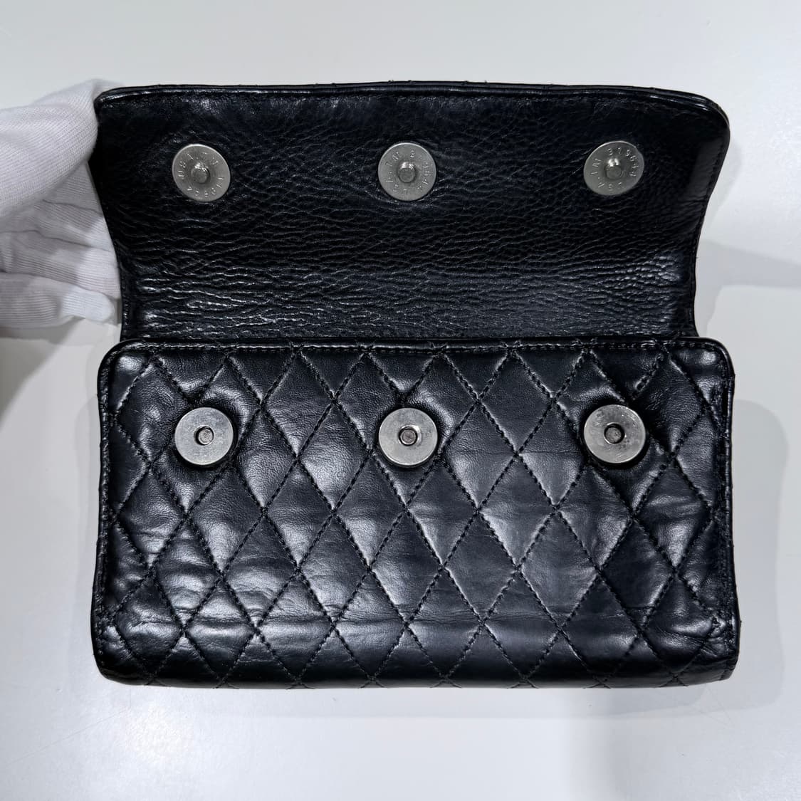 (B+/OS) / 크롬하츠 4 웨이브 퀄팅 레더 월렛 지갑 장지갑 상품이미지8