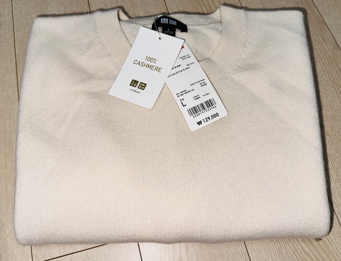 유니클로 캐시미어 크루넥스웨터 상품이미지1