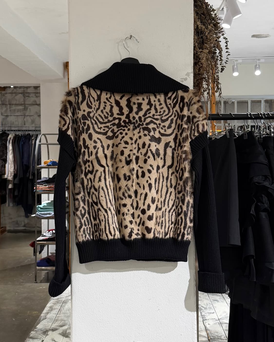 에스카다 브라운 블랙 레오파드 퍼 니트 가디건 상품이미지6