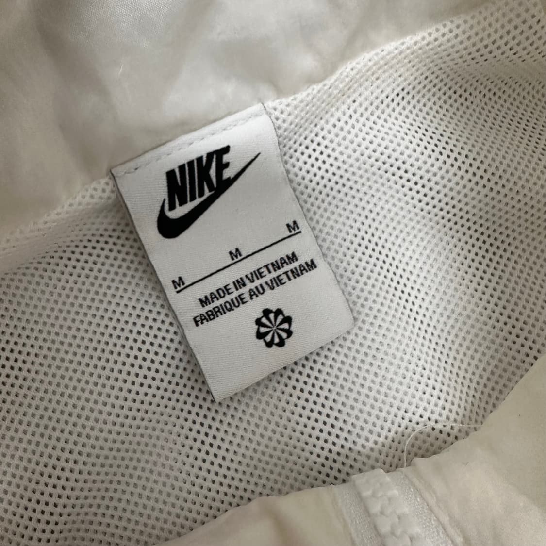 NIKE 나이키 윈드러너 여성 우븐 바람막이 자켓 아이보리 M 상품이미지3