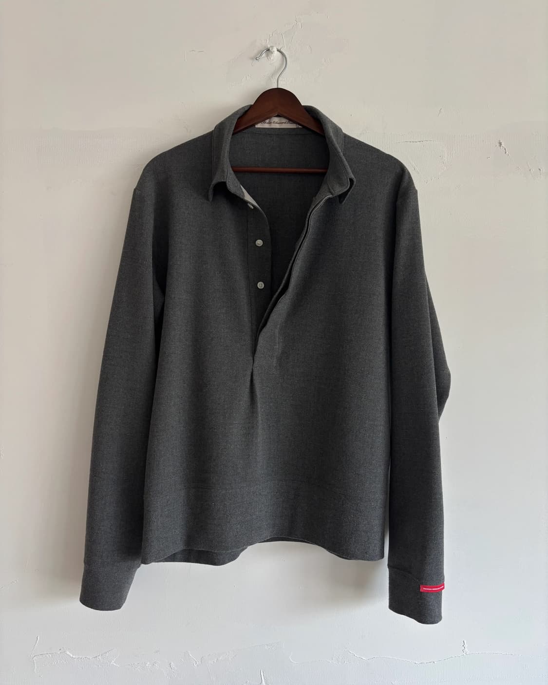 아벨리아 웨드워드 고샤 LS POLO 그레이 3 상품이미지1