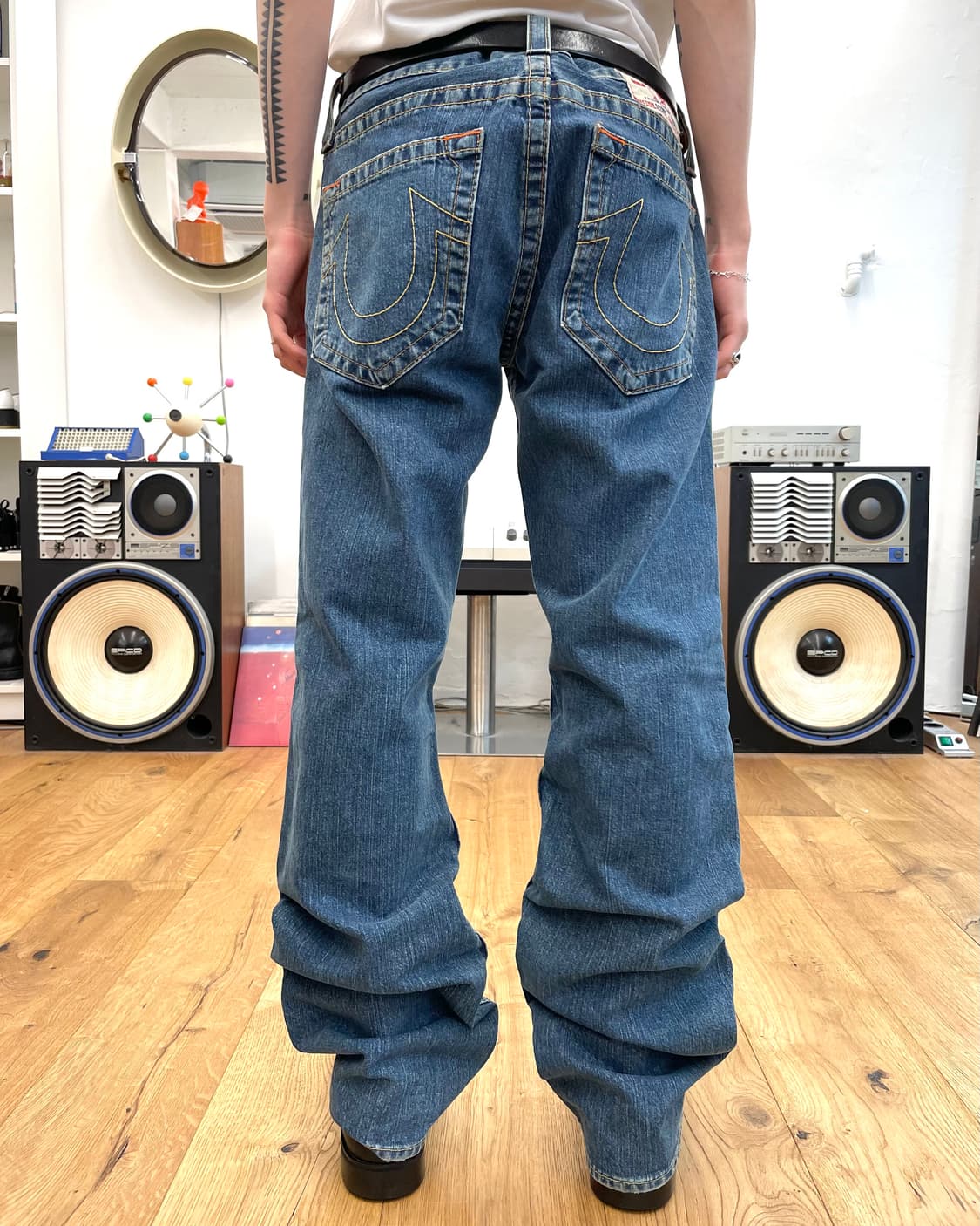 [32] 트루릴리전 부츠컷 데님 팬츠 상품이미지2