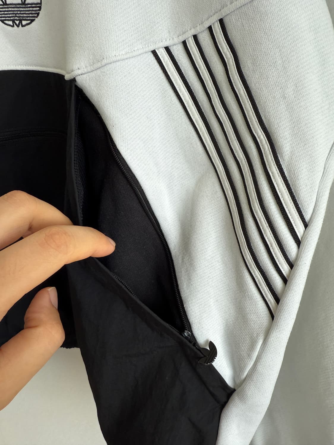 아디다스(adidas) 후드 상품이미지5