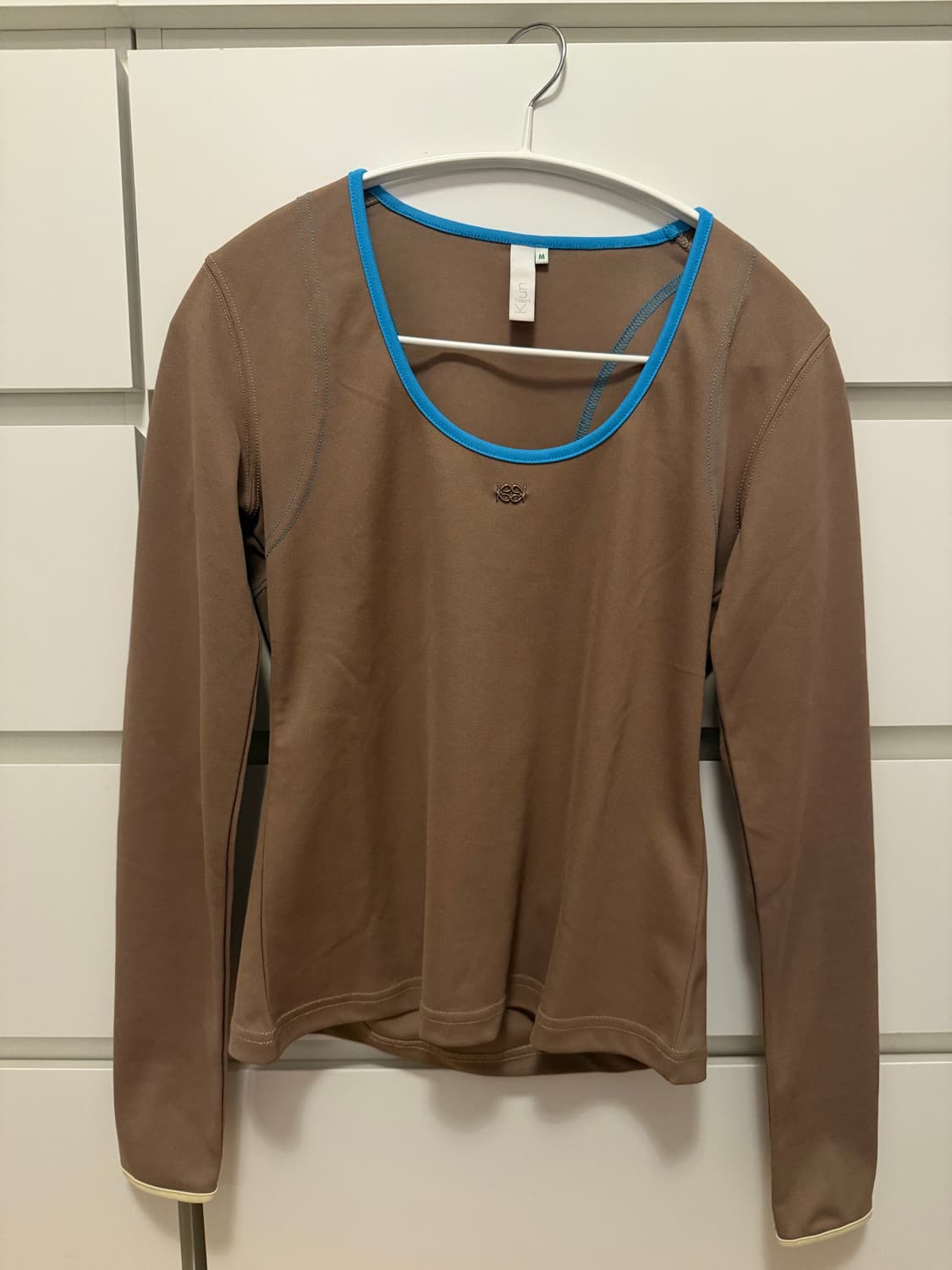 기준 긴팔티 상품이미지1