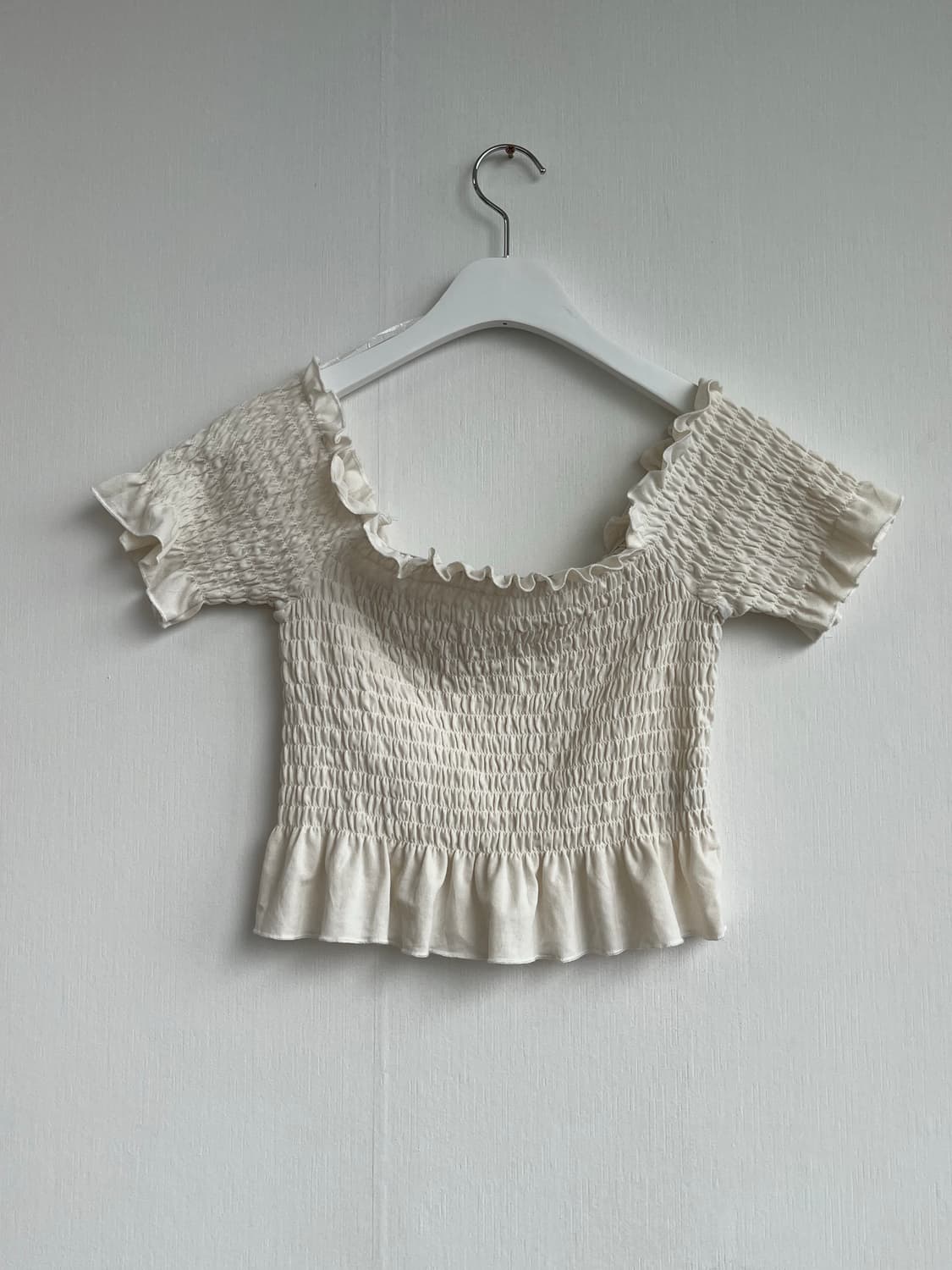 Vintage Ivory Smocked Blouse 상품이미지1