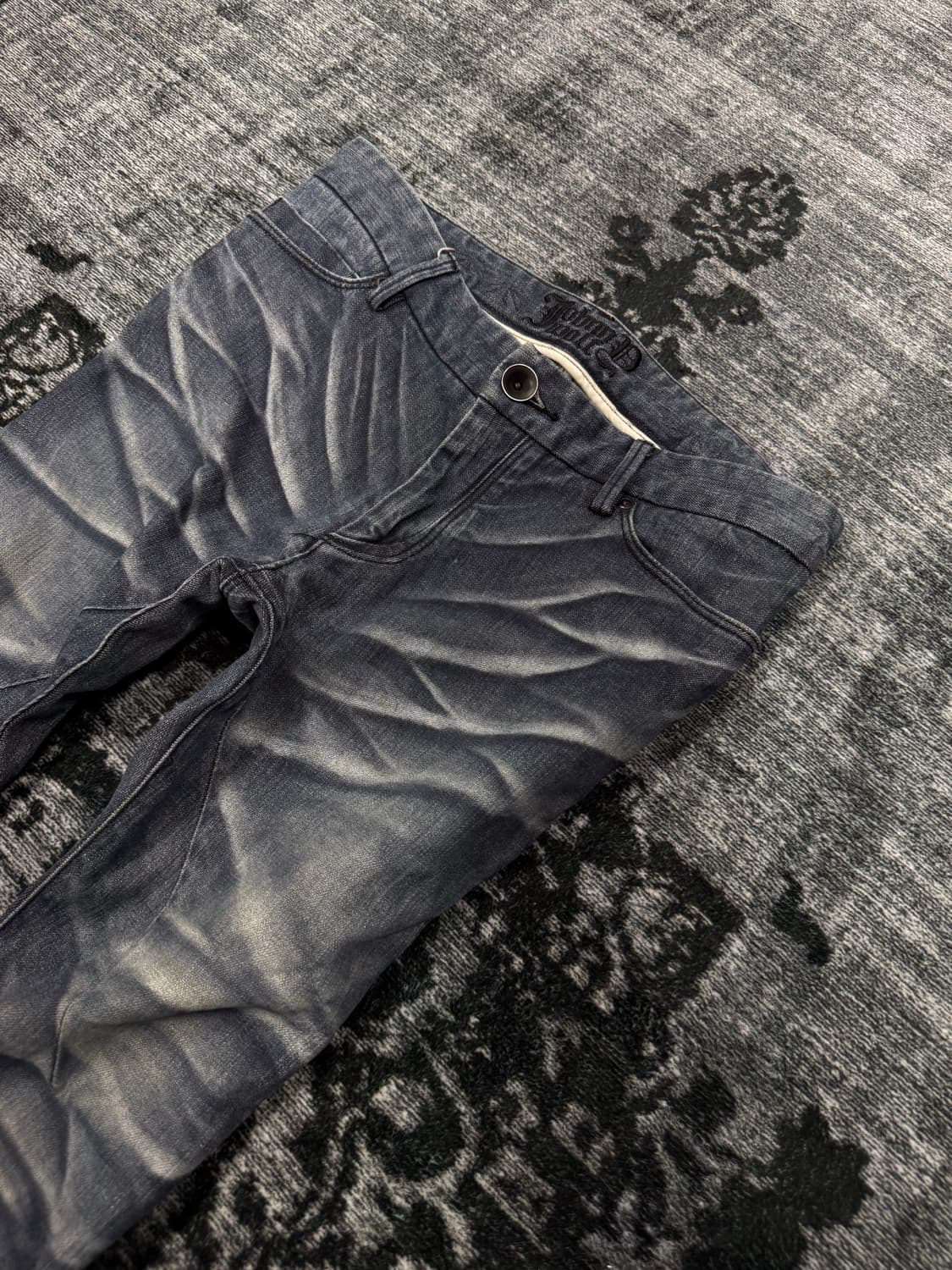 Johnny wolf shark blue whisker slim deni 상품이미지4