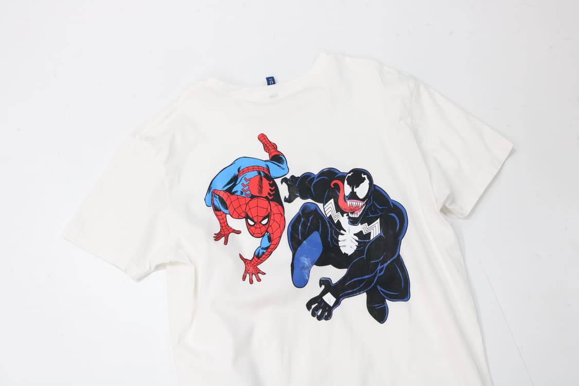 MARVEL 마블 코믹스 스파이더맨 vs 베놈 빈티지 그래픽 반팔티셔츠 상품이미지3