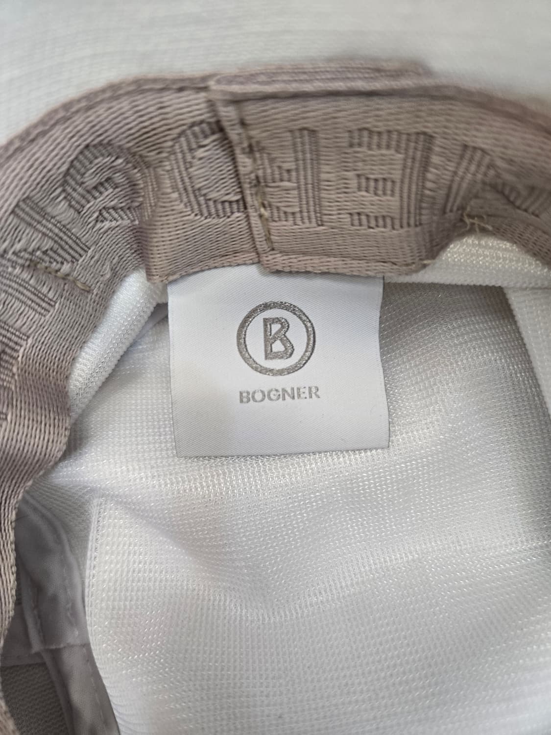 B 자수 보그너  버킷햇 화이트 블랙 벙거지 상품이미지6