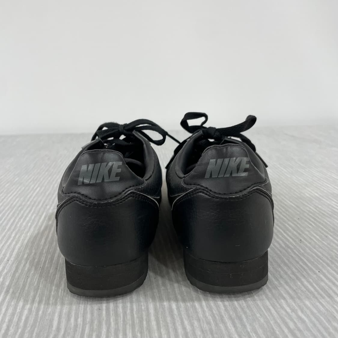 849) 나이키 클래식 코르테즈 레더 트리플 블랙 255mm 상품이미지4