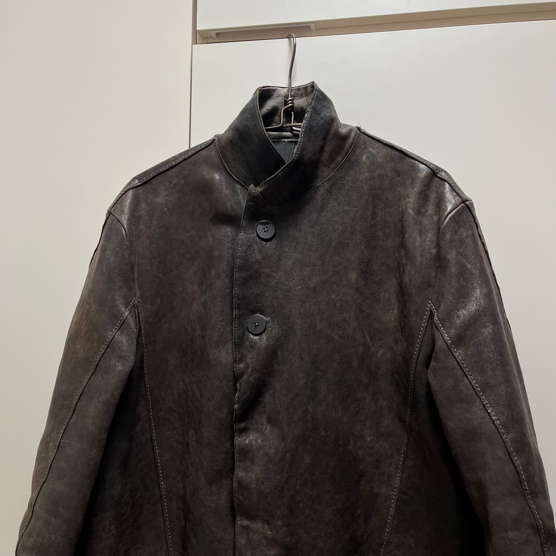 19aw 트랜짓 하이넥 램스킨 자켓 상품이미지4