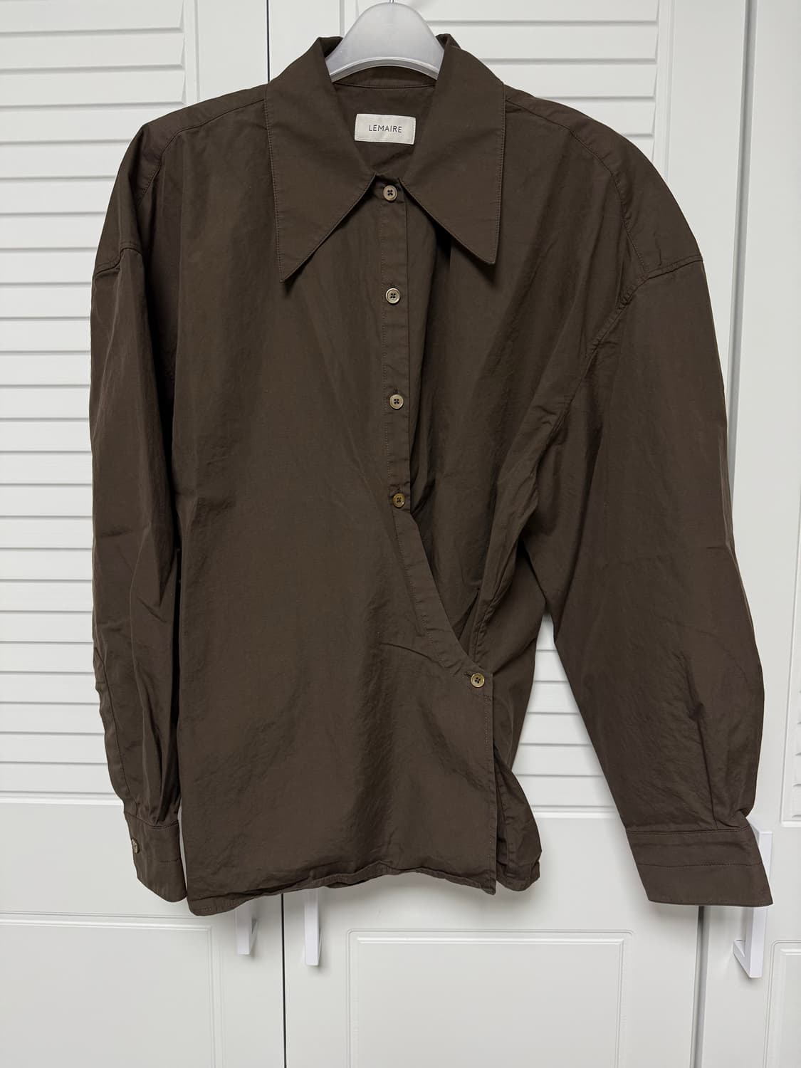 르메르 트위스트 셔츠 상품이미지2