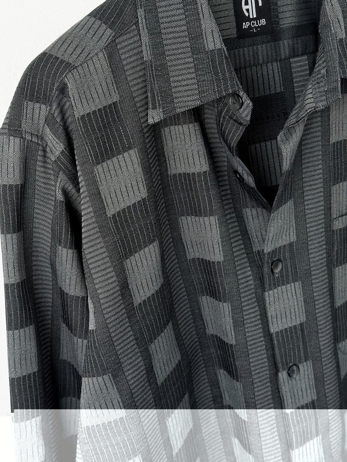 Patterned poly L/S shirt 상품이미지4