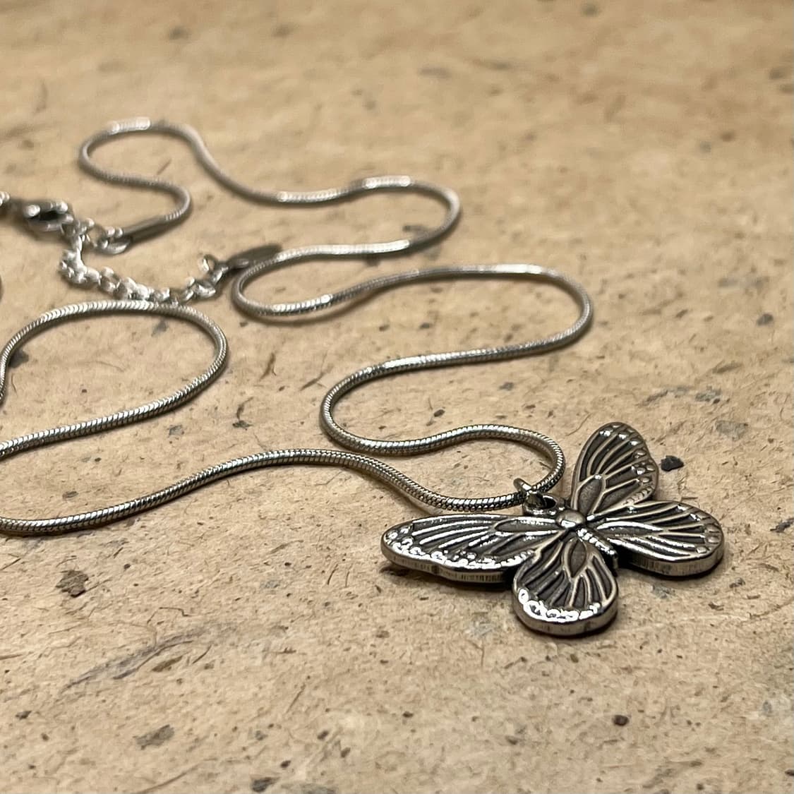 Butterfly Necklace 상품이미지3