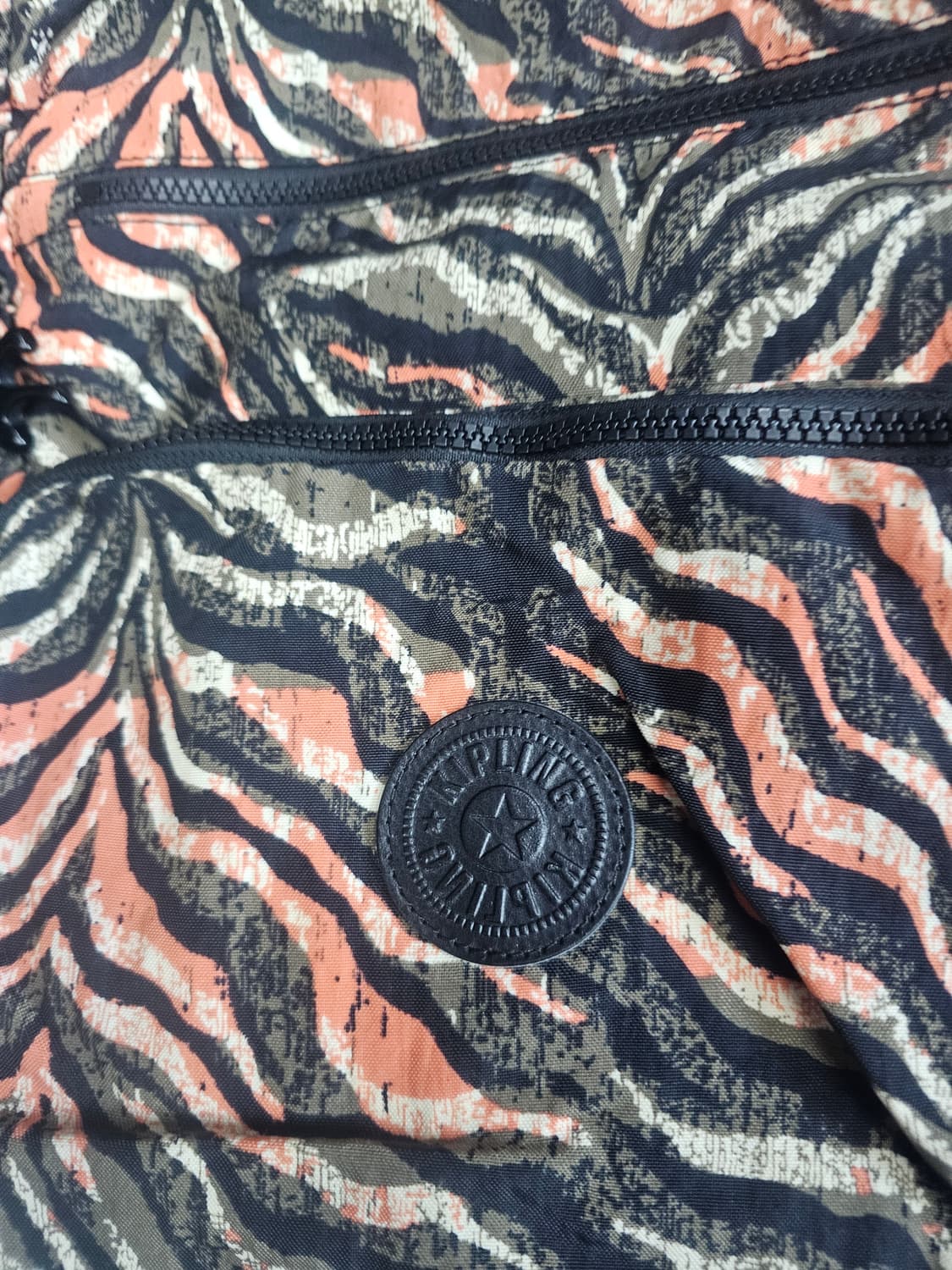 키플링 지브라 서울 백팩 상품이미지4