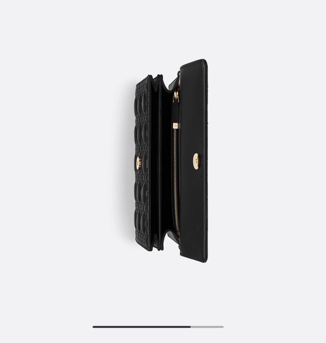 거의 새상품 Dior 핸드백 원가 560만원 상품이미지4