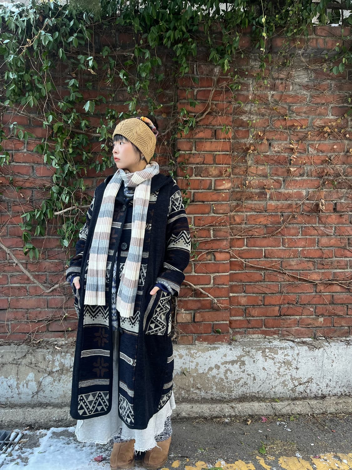 블랙 겨울패턴 후드 롱 코트 상품이미지2