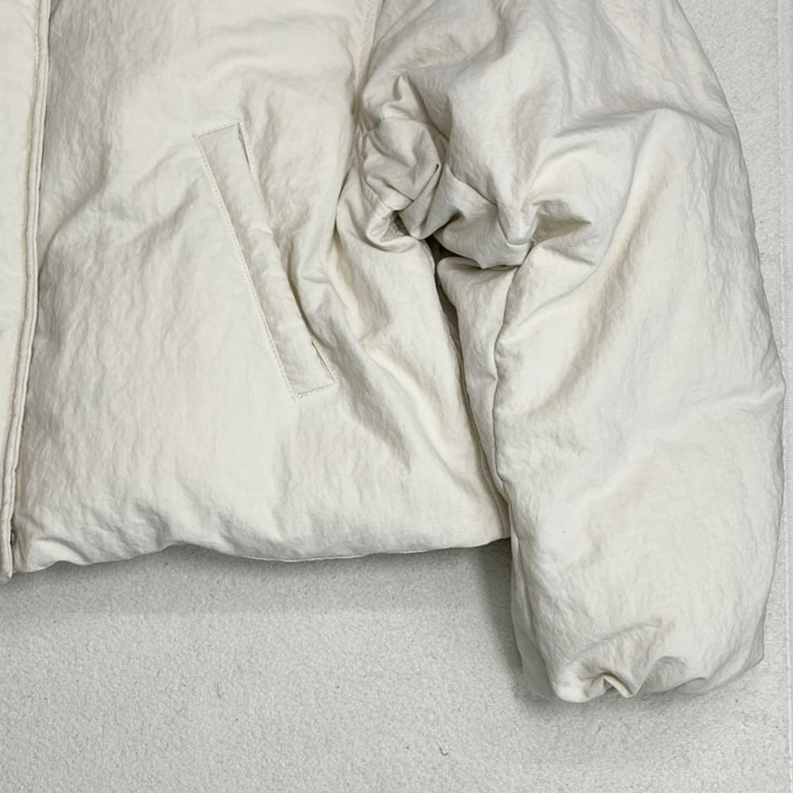 PROST J 구스다운 후드 숏 푸퍼 크림 F 상품이미지2