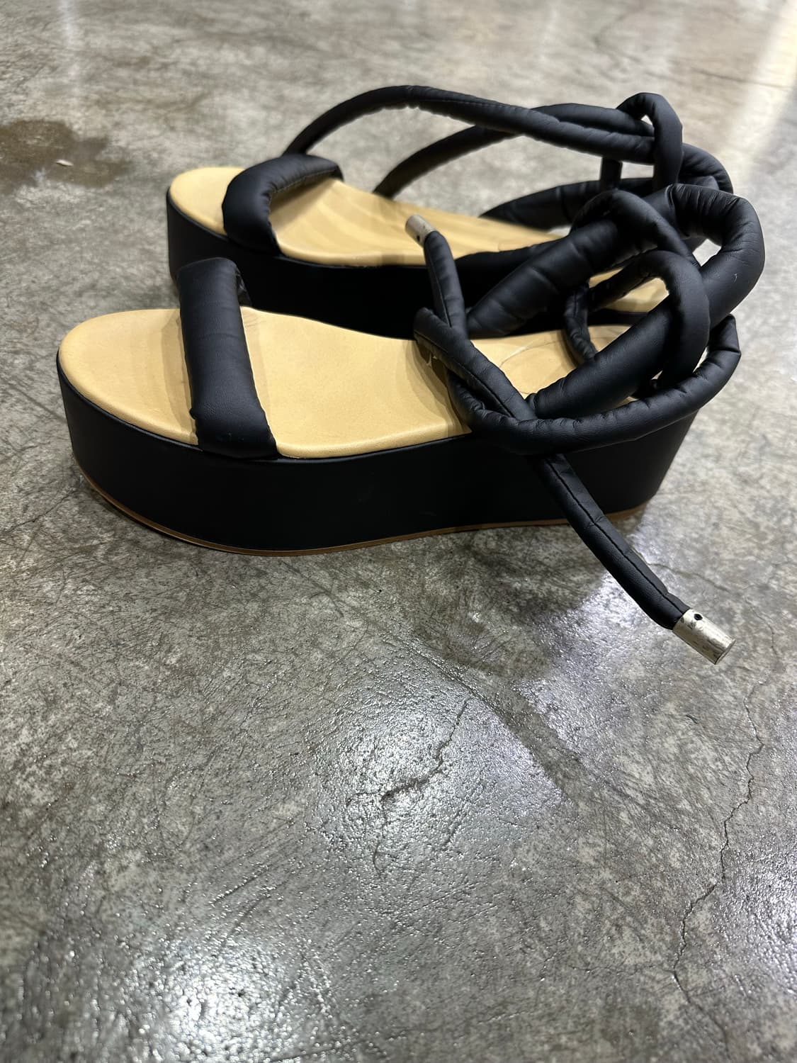 MM6 by 메종마르지엘라 검정 플랫폼 샌달  상품이미지3