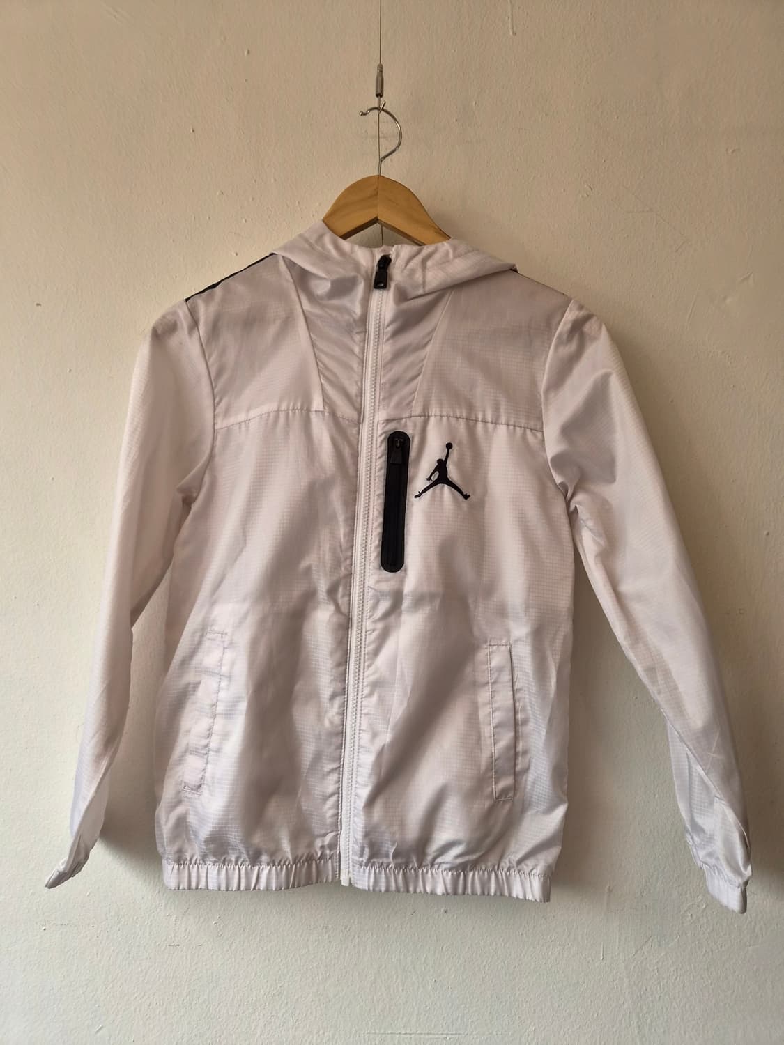 나이키 에어조던 주니어 후드바람막이점퍼 M(10-12) 상품이미지2