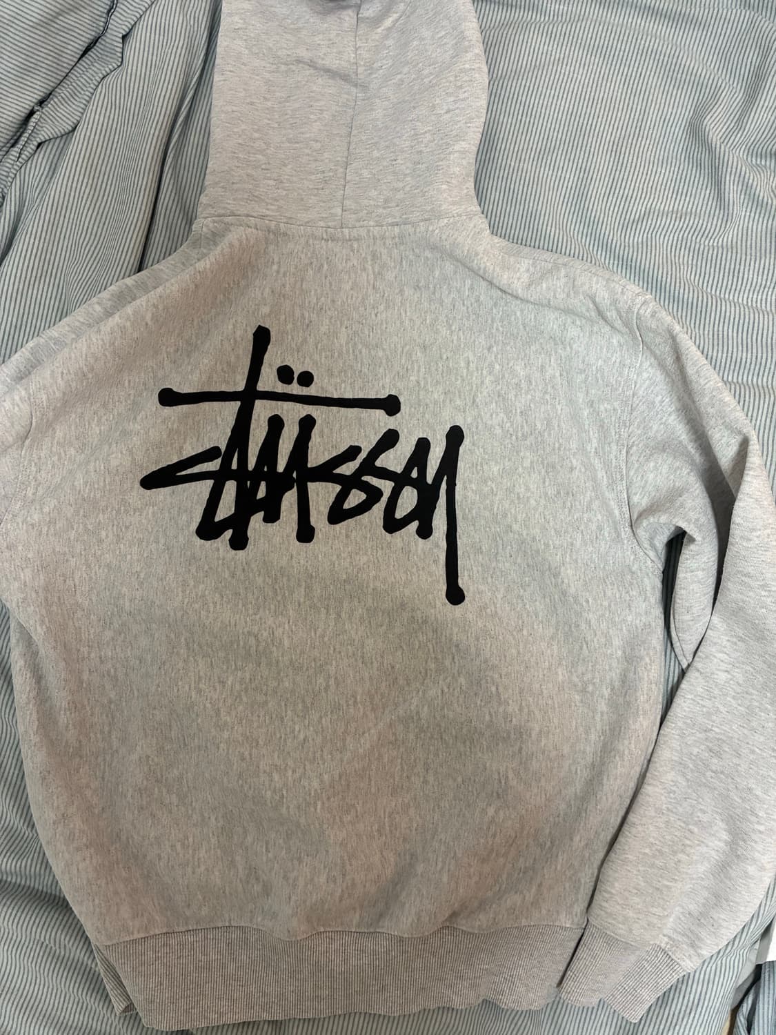 Basic Stussy Hoodie Ash Heather 2023 상품이미지3