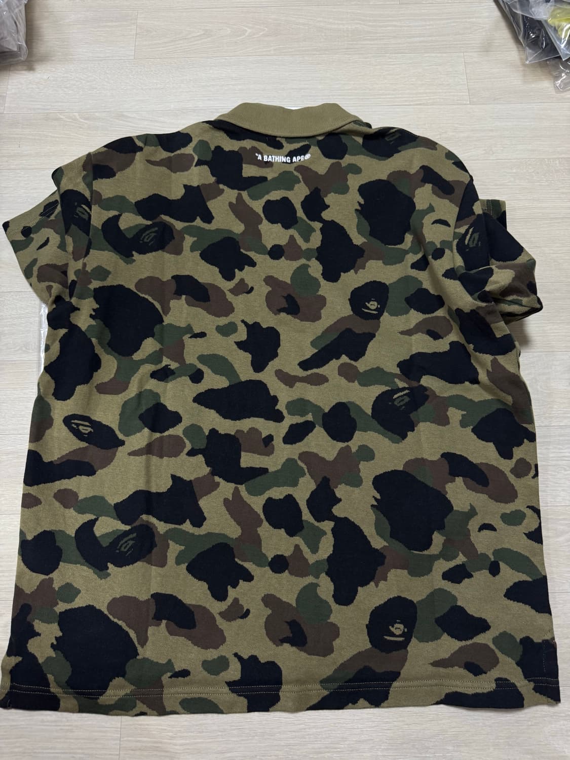[M] 베이프 1ST 카모 원포인트 레귤러핏 폴로 셔츠 25fw 상품이미지2