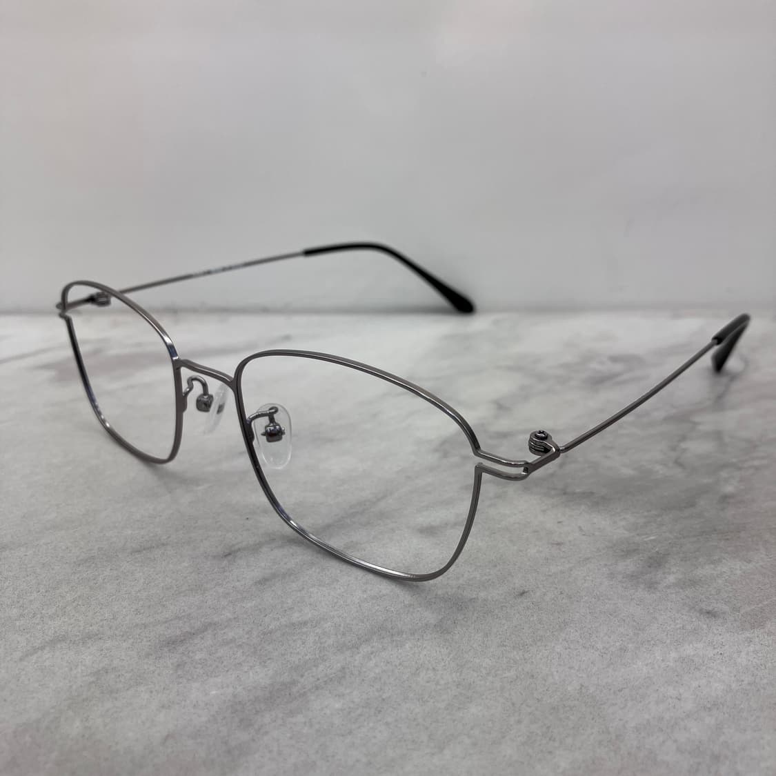 C53 PBL 실버 소프트 스퀘어 역산각 메탈테 안경 상품이미지7