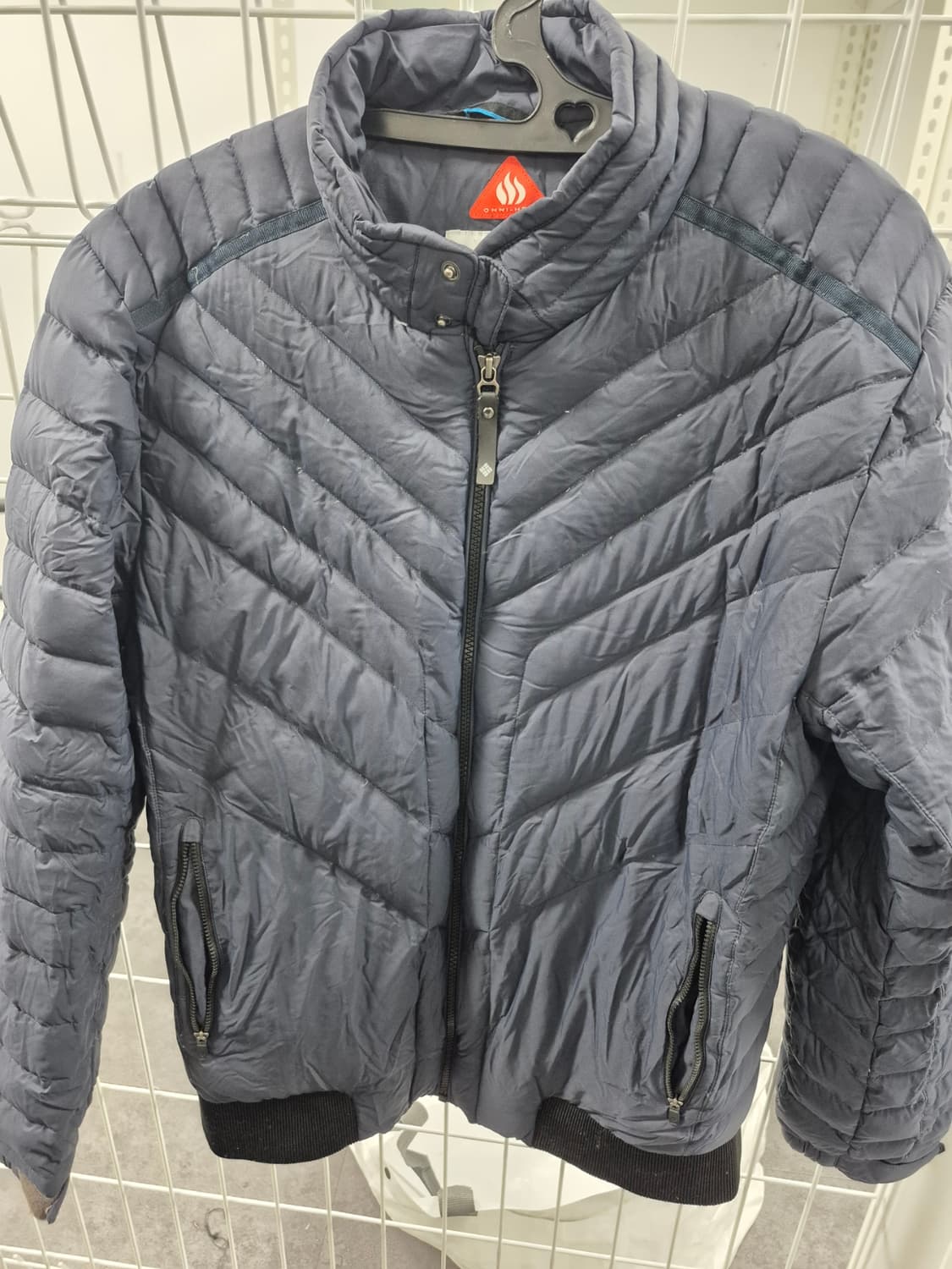 콜롬비아 정품 구스경량패딩 105사이즈 팝니다 상품이미지1