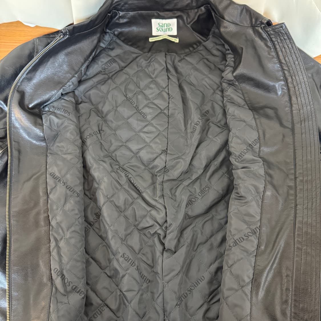 샌드사운드(sand sound) 오버핏 비건레더 점퍼 상품이미지7