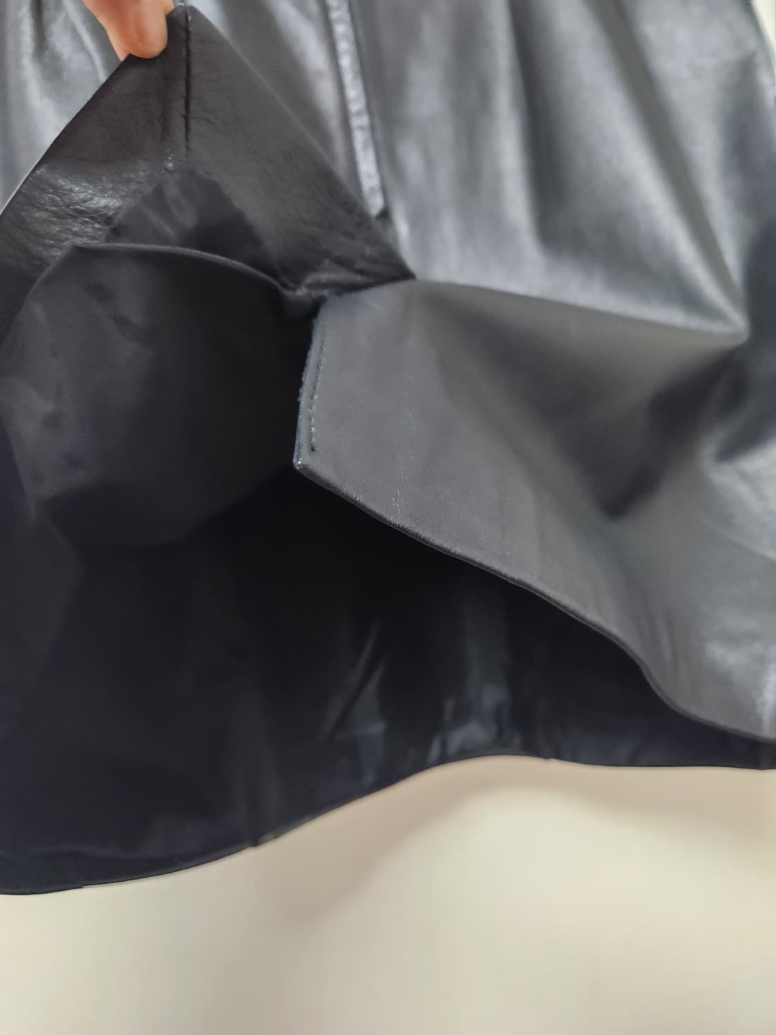 소가죽 100% 블랙미니 스커트 상품이미지3