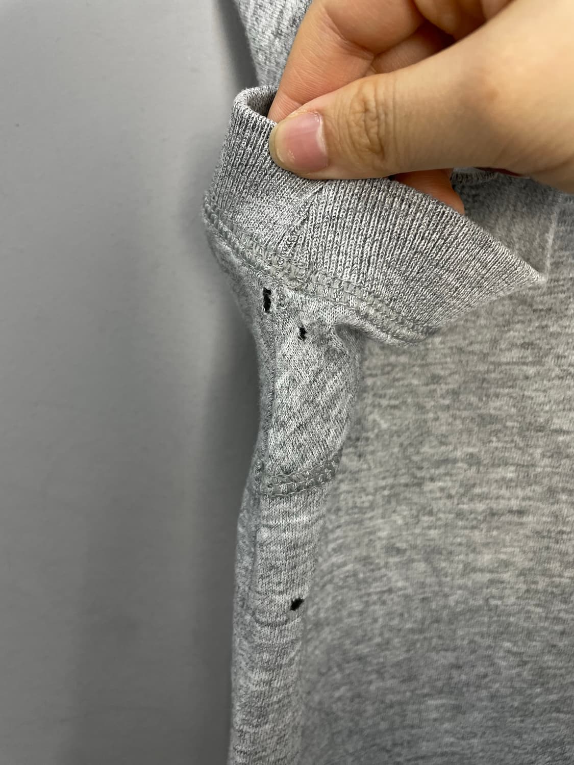 홀리스터 로고 자수 헨리넥 그레이 반팔 H2833 상품이미지9