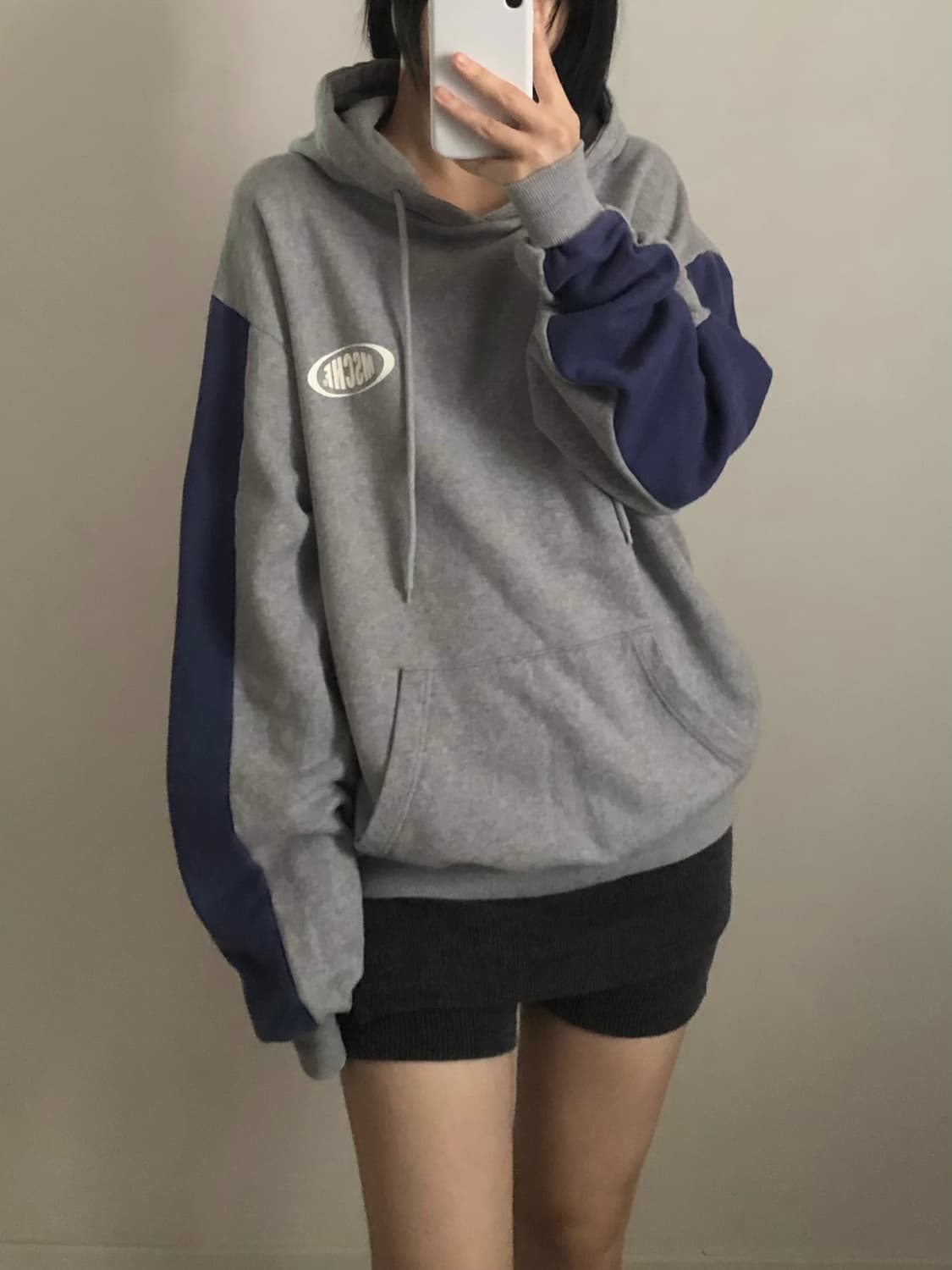 미스치프 배색 후드티 상품이미지1