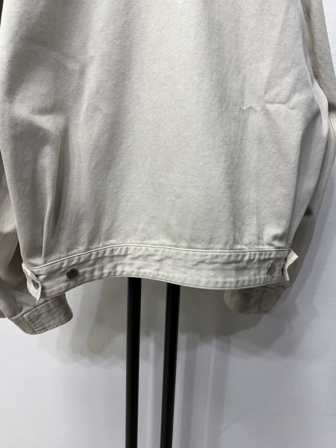 매장판정품) 솔리드옴므 새제품급 오버핏 톤온톤 데님 자켓 46 상품이미지6