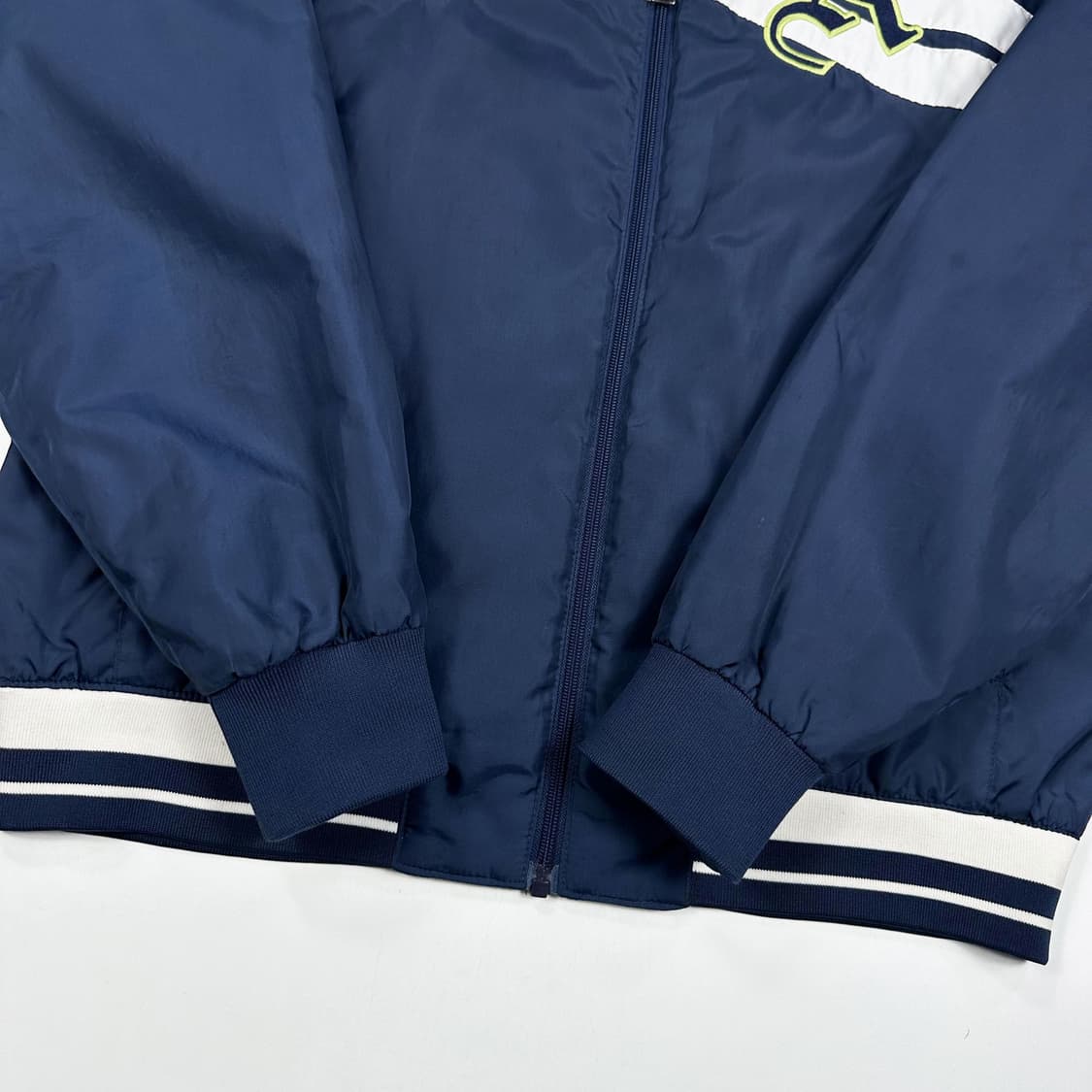 아식스 트레이닝 네이비 바람막이 자켓 (L) 상품이미지4