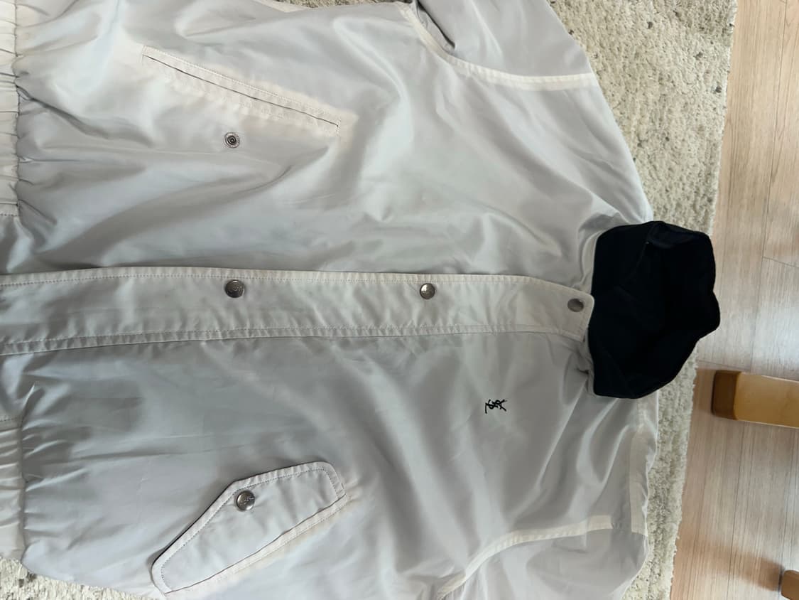 입생로랑 리버서블 바람막이 상품이미지2