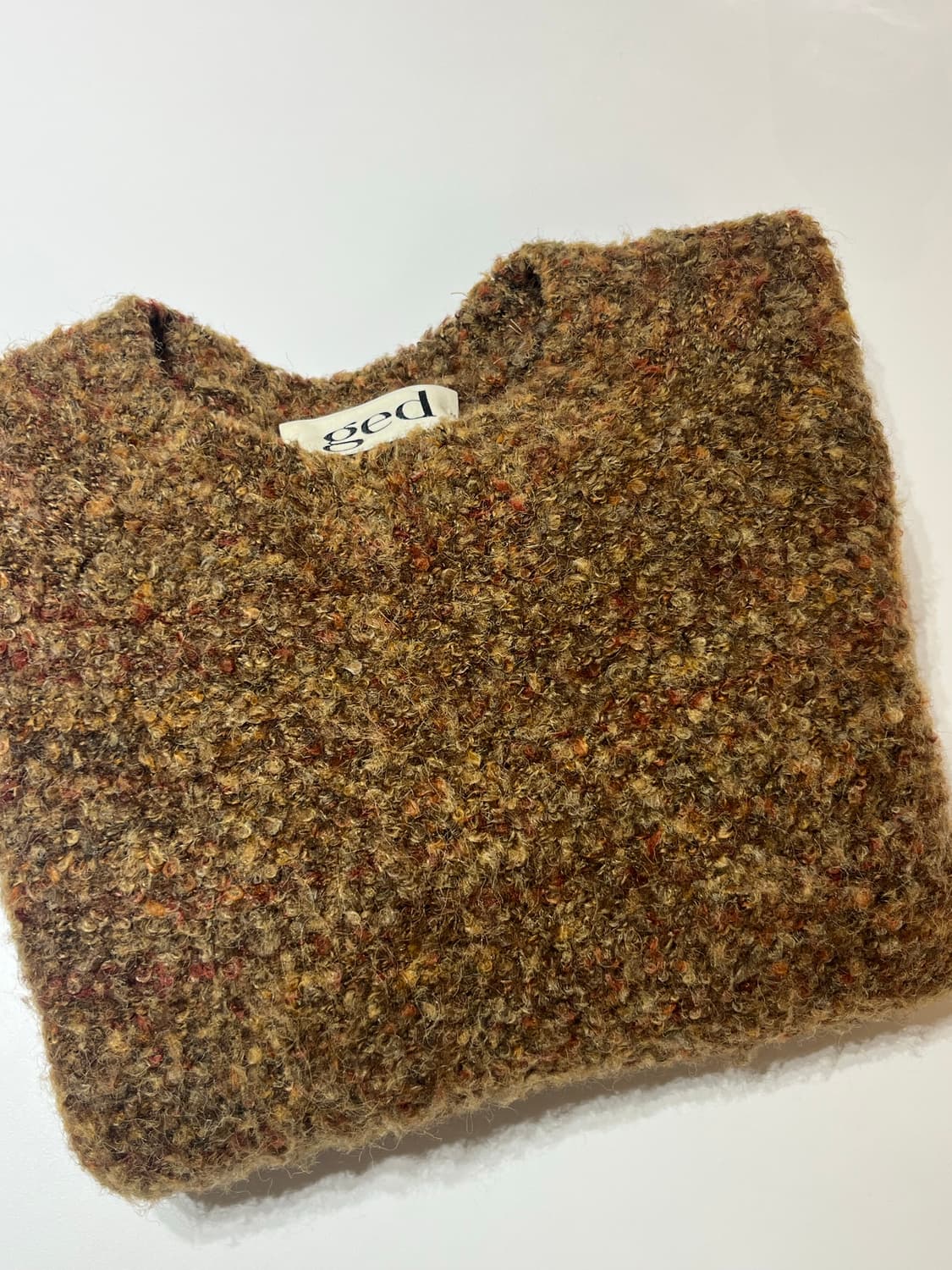 Ged(게드) 라운드넥 부클 니트 브라운 상품이미지4