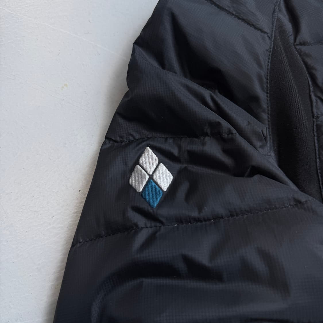 몽벨 고프코어 경량패딩 자켓 상품이미지6