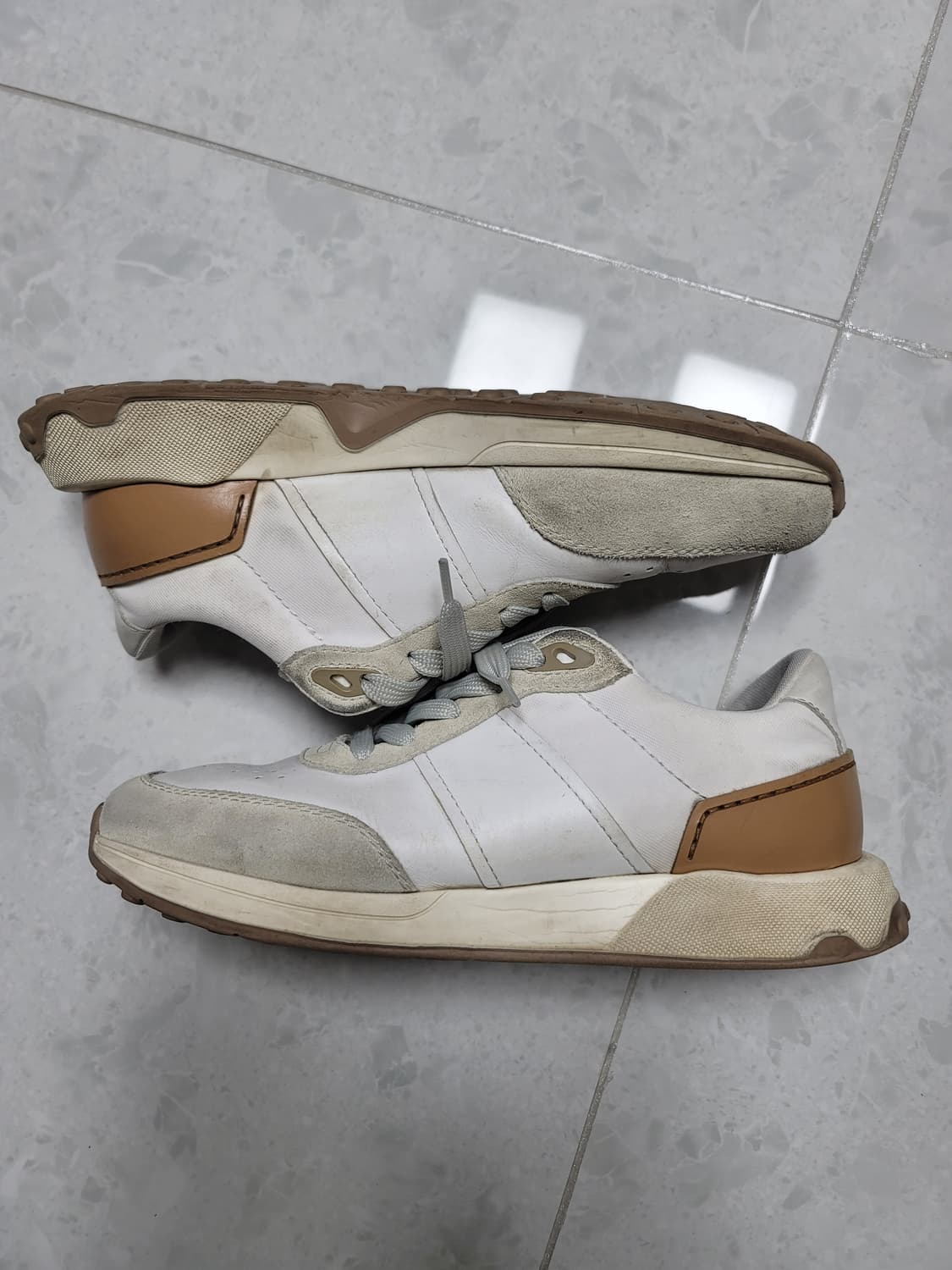 토즈 스니커즈 7사이즈 260~265 상품이미지2