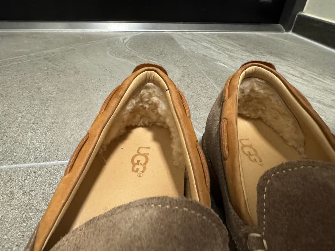 UGG 어그 스웨이드 브라운 로퍼 상품이미지5