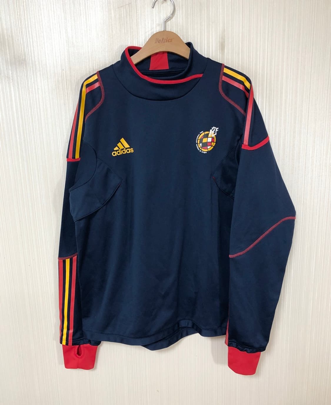 아디다스 10-11 스페인축구국대 웜업 트레이닝탑 115 상품이미지1